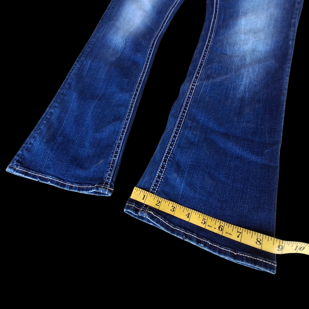 Buckle Black Curvy Fit No. 76 Bootcut Blue Denim Stretch Jeans  Women Size 31x32 - Picture 14 of 16